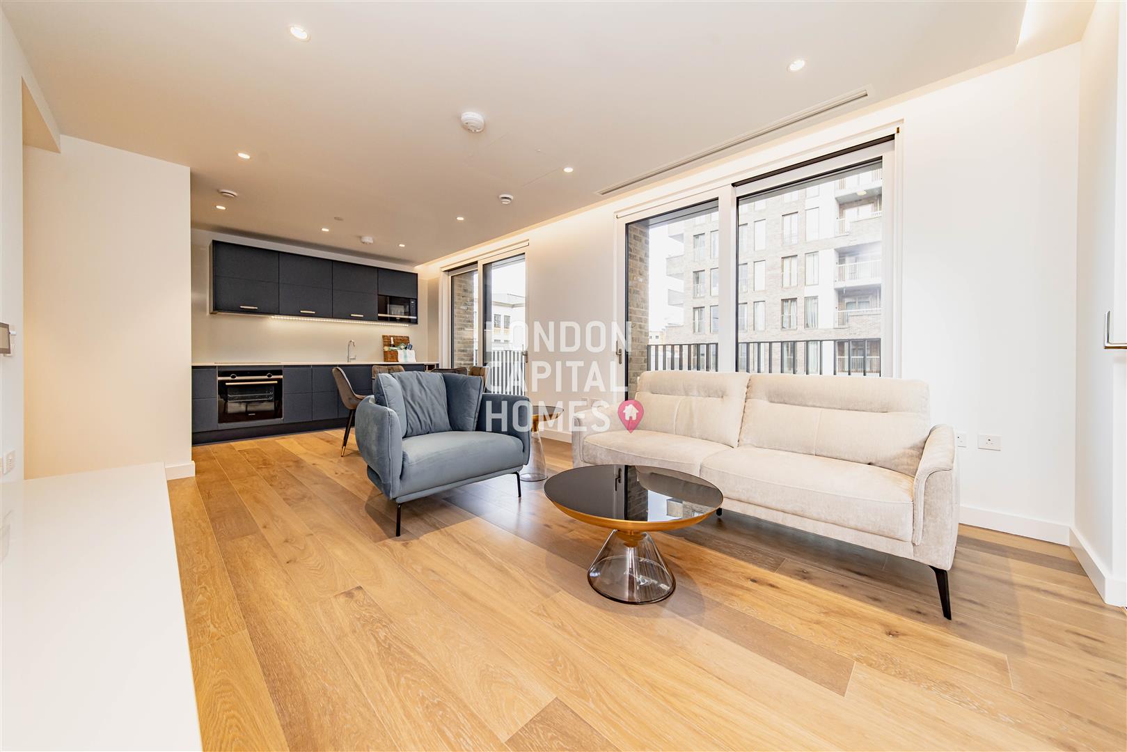 1 bed property in Sovereign Court, 5 Jubilee Walk, London
